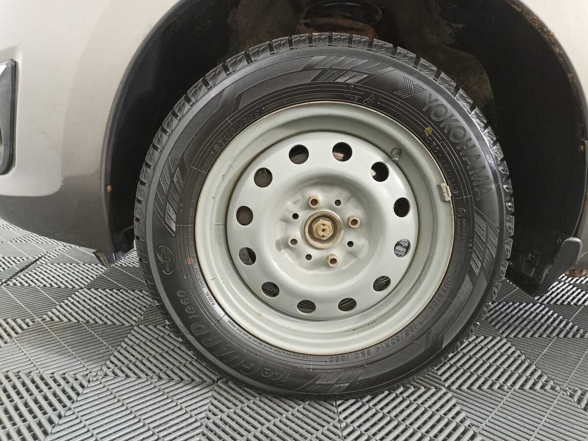 Б/У Лада (ВАЗ) Калина 2013 года. Фото: #17