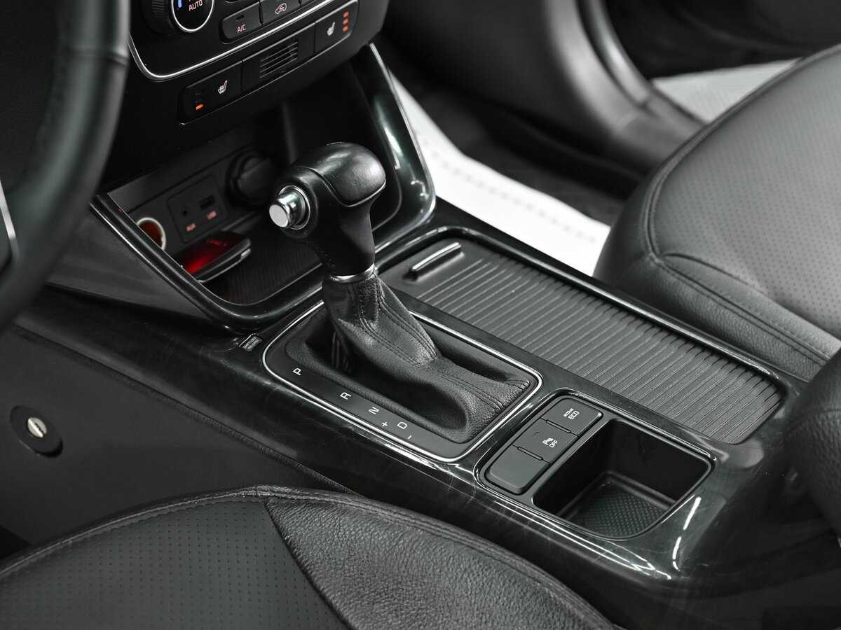 Б/У Киа Соренто 2015 года. Фото: #6