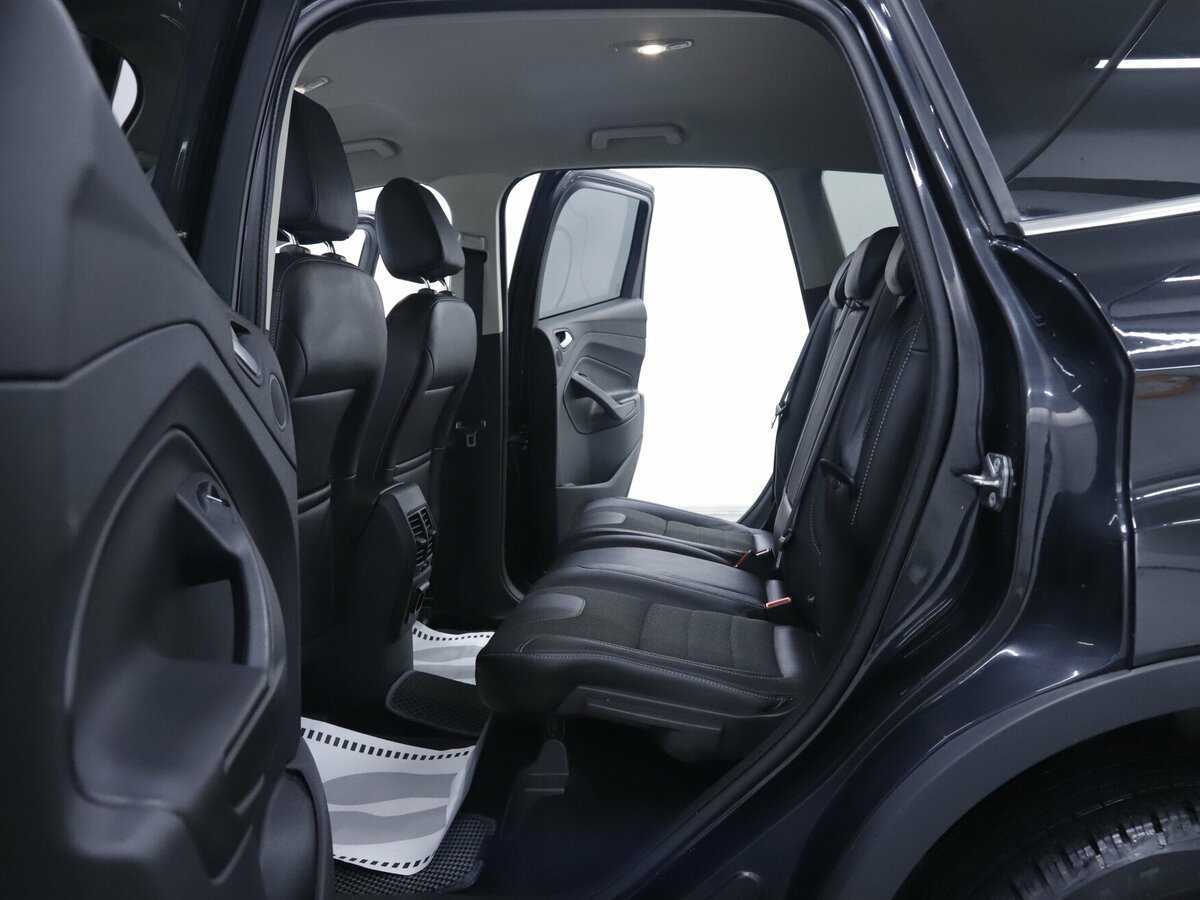 Б/У Форд Куга 2015 года. Фото: #18