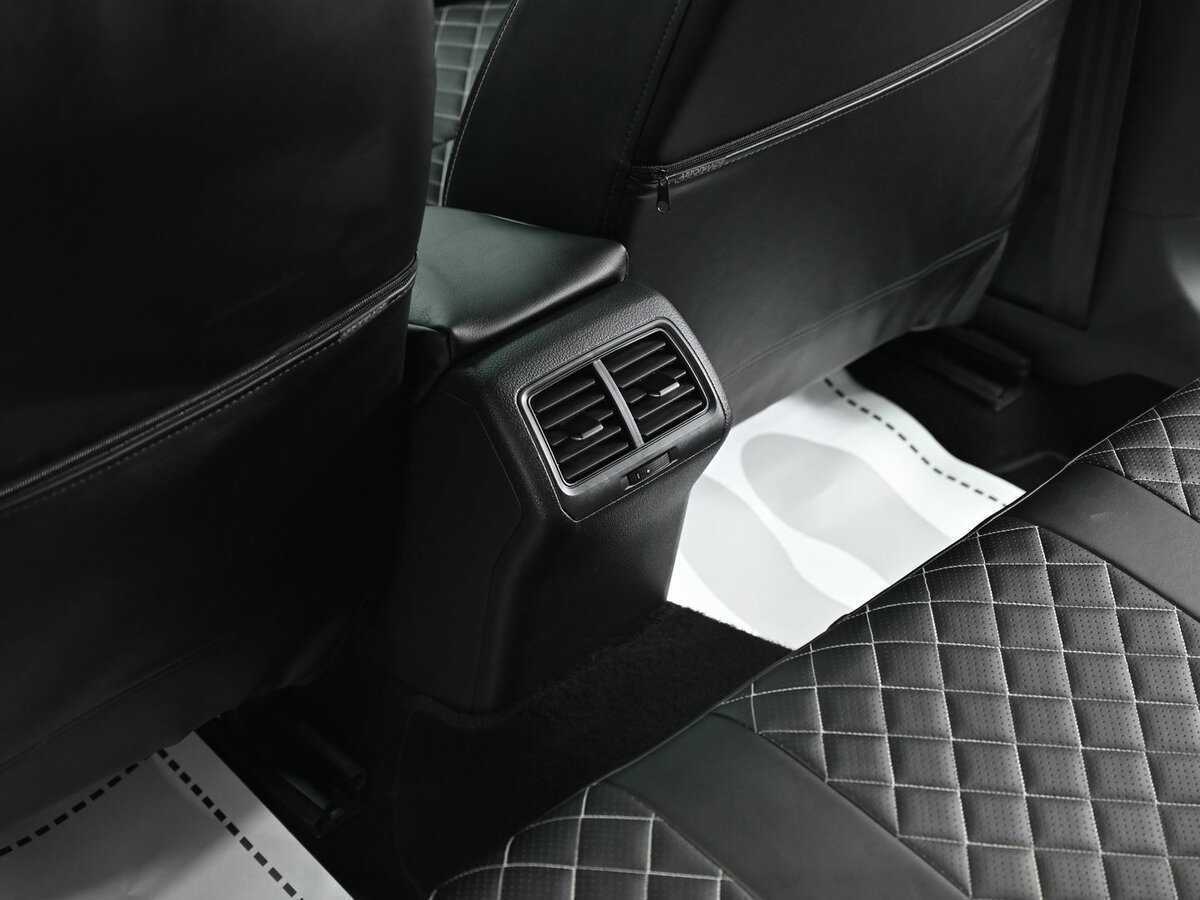 Б/У Фольксваген Гольф 2013 года. Фото: #13