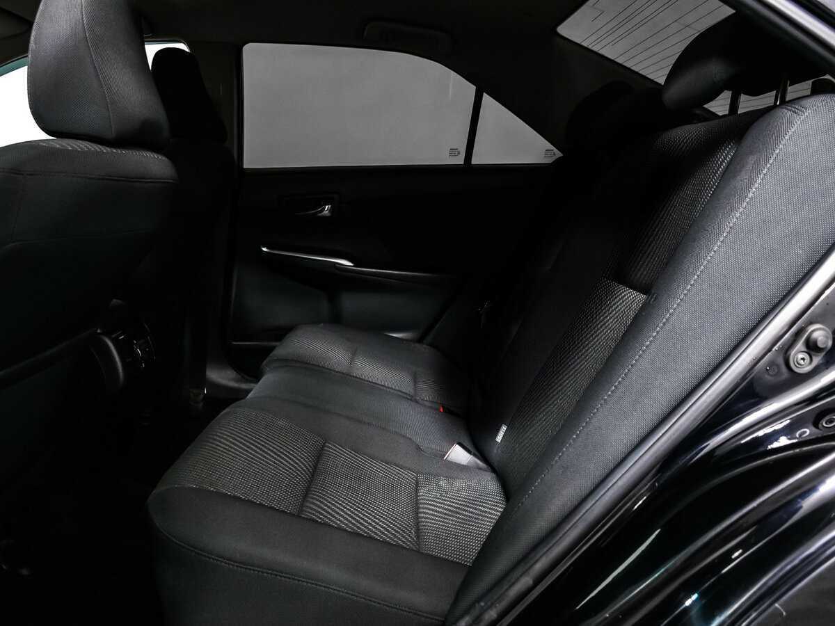 Б/У Тойота Камри 2016 года. Фото: #11