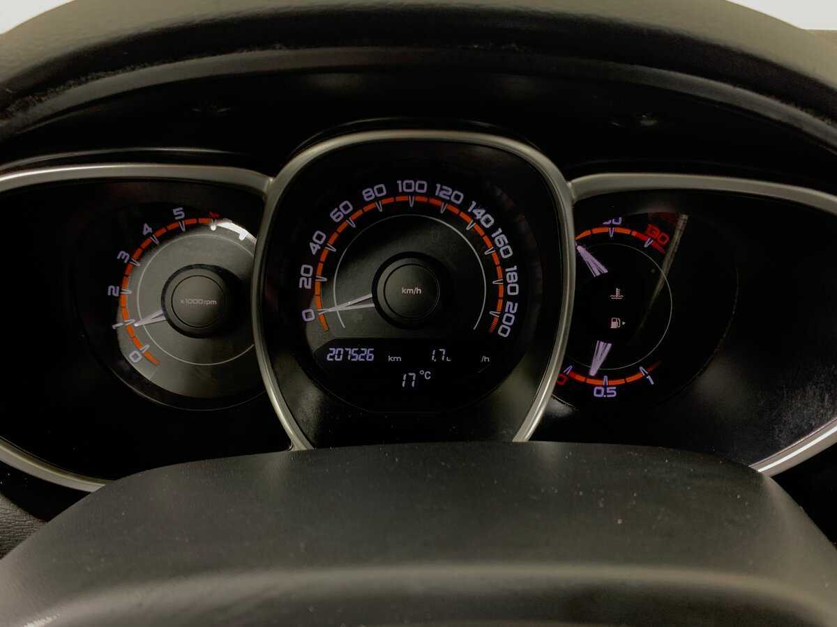 Б/У Лада (ВАЗ) Веста 2017 года. Фото: #14