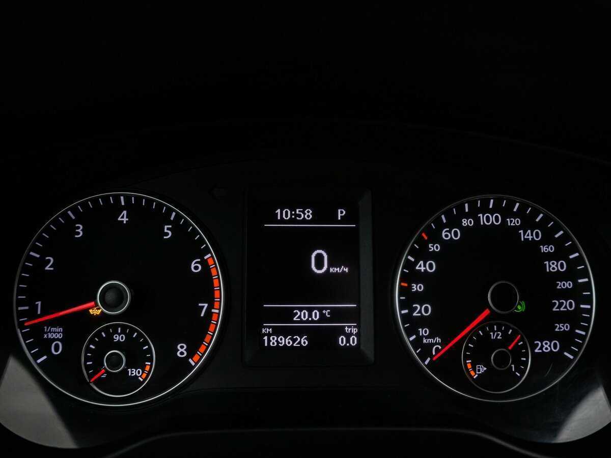 Б/У Фольксваген Джетта 2012 года. Фото: #19