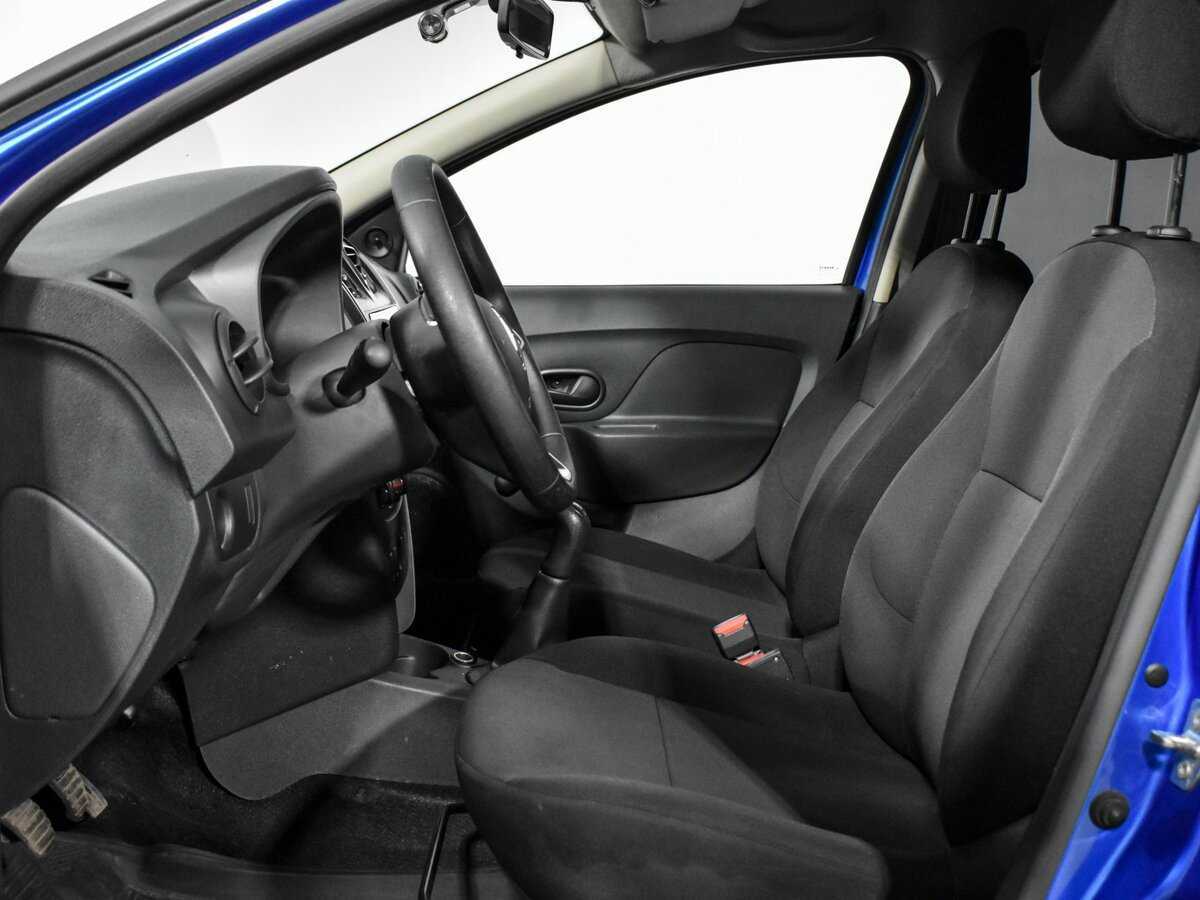 Б/У Рено Логан 2021 года. Фото: #9