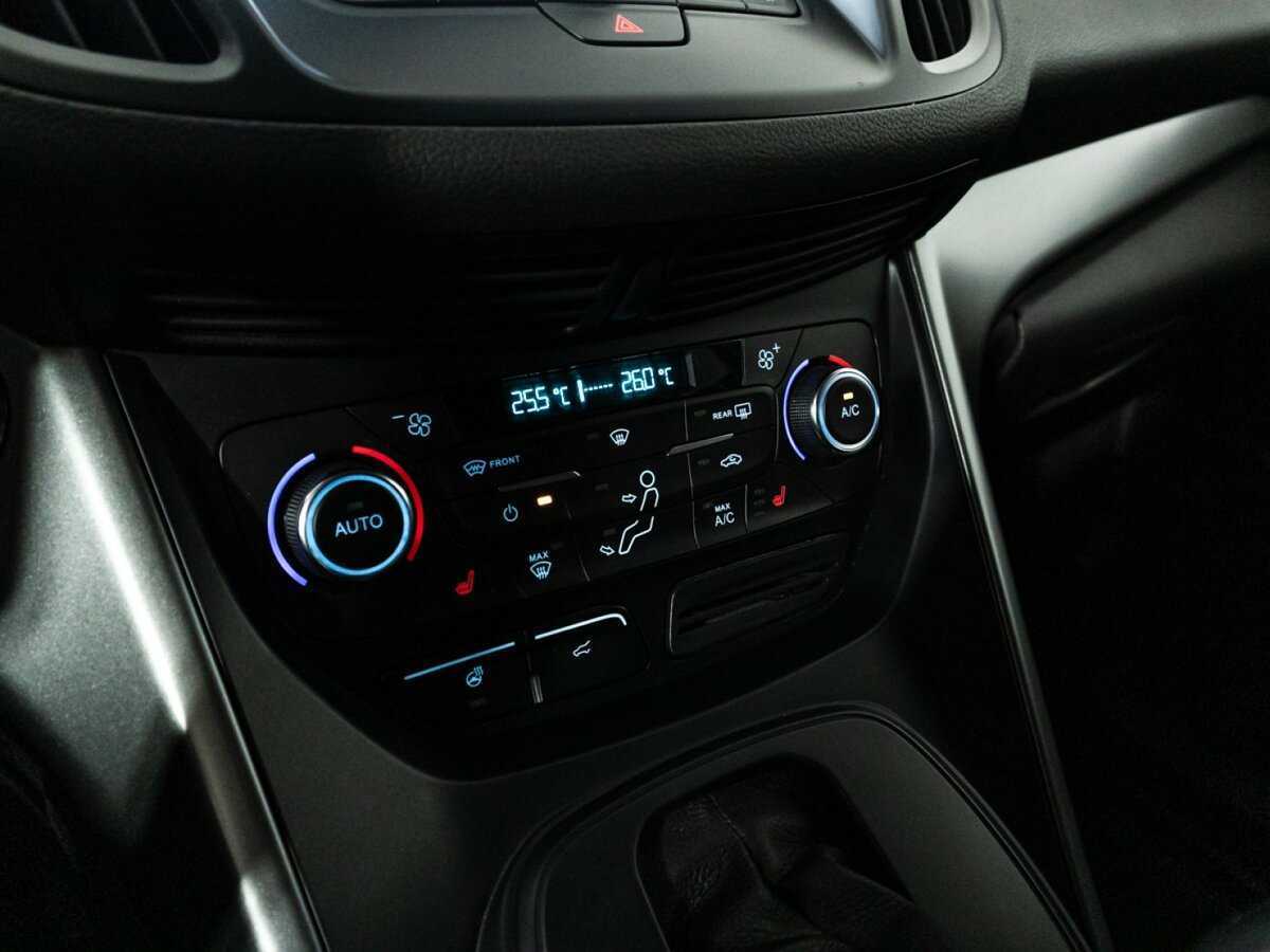 Б/У Форд Куга 2017 года. Фото: #15