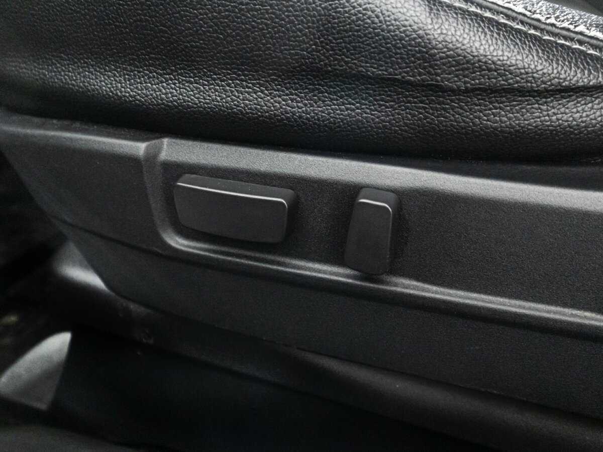 Б/У Митсубиши АС-Икс 2018 года. Фото: #16