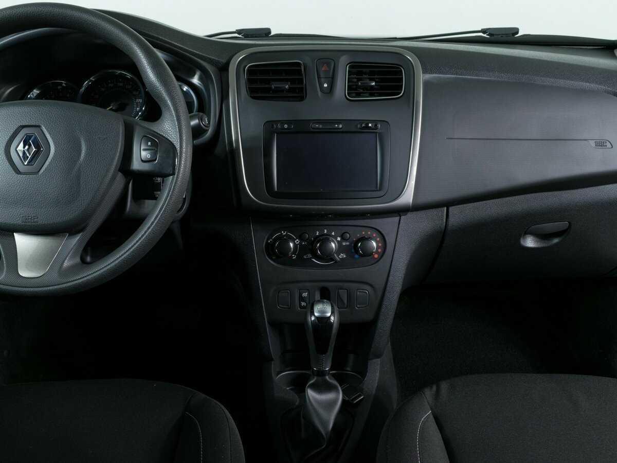 Б/У Рено Сандеро 2018 года. Фото: #9