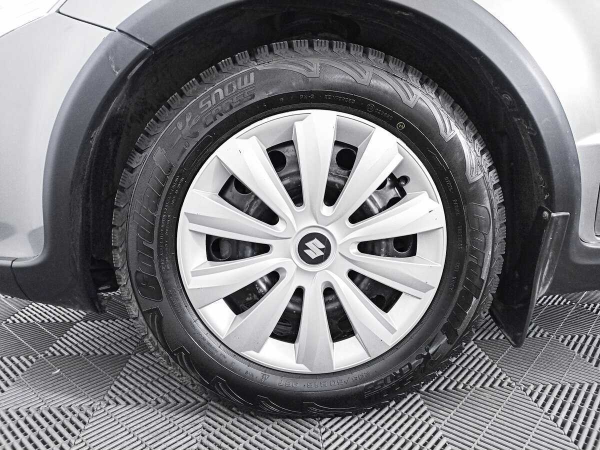 Б/У Сузуки С-Икс4 2012 года. Фото: #17