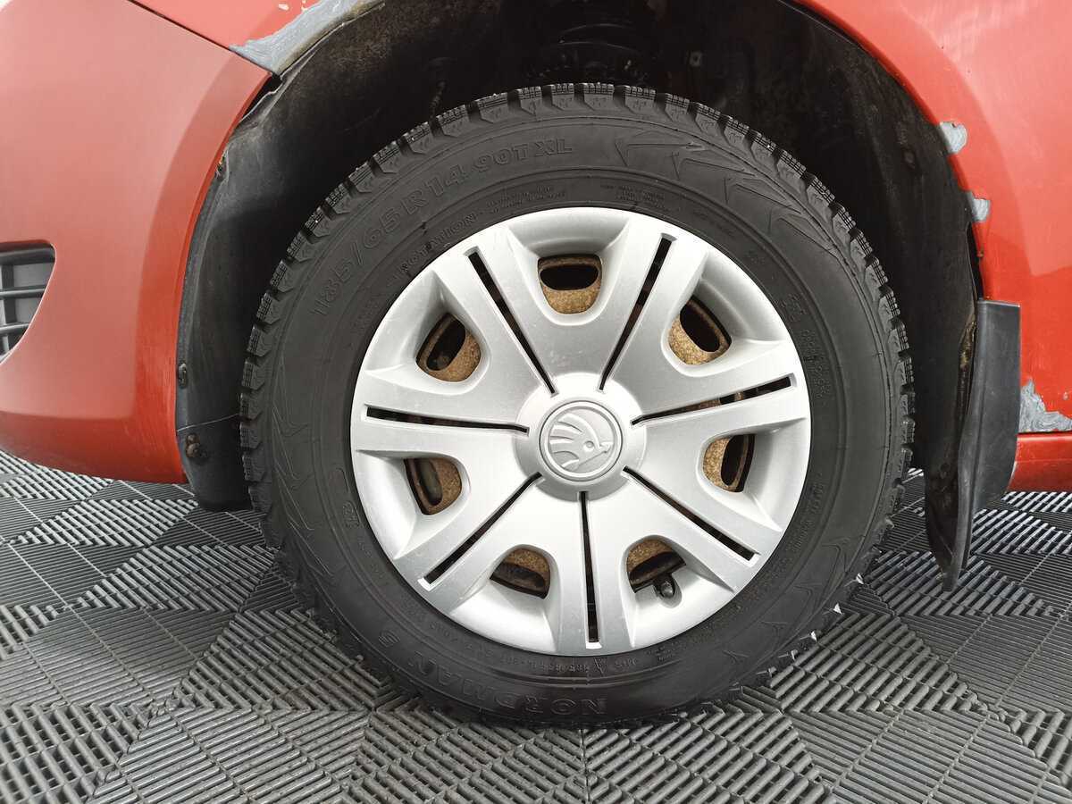 Б/У Шкода Фабия 2014 года. Фото: #17