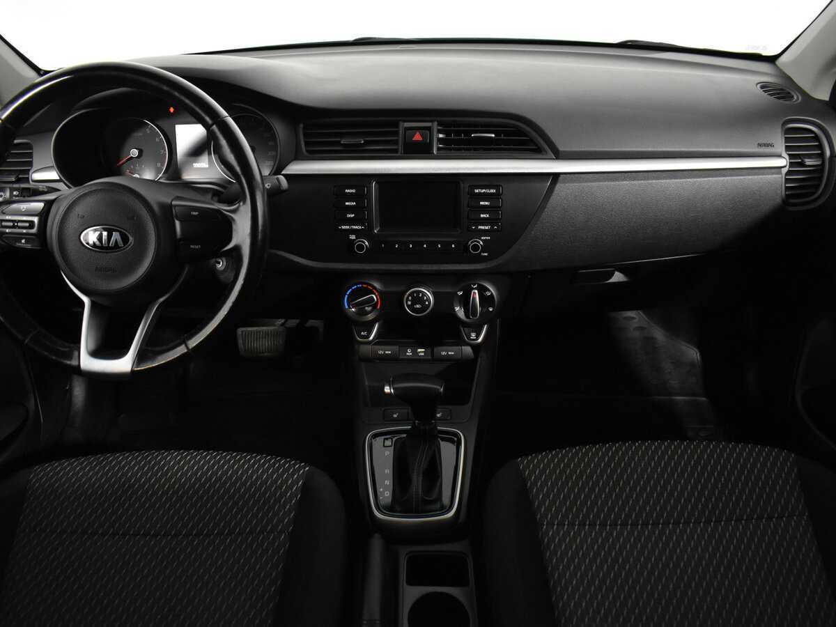 Б/У Киа Рио 2017 года. Фото: #10