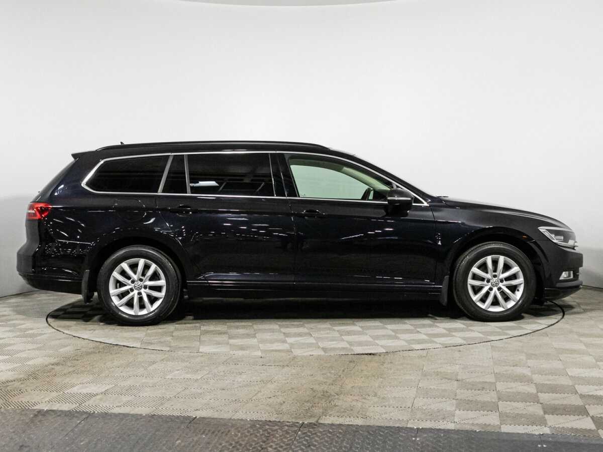 Б/У Фольксваген Пассат 2018 года. Фото: #3