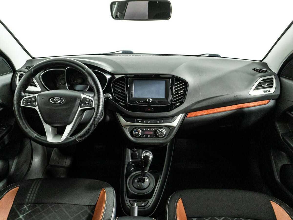 Б/У Лада (ВАЗ) Веста 2018 года. Фото: #12