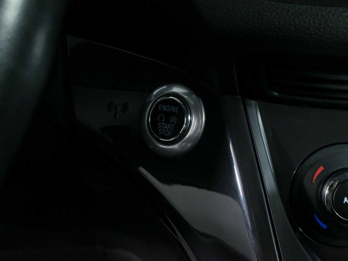 Б/У Форд Куга 2016 года. Фото: #10