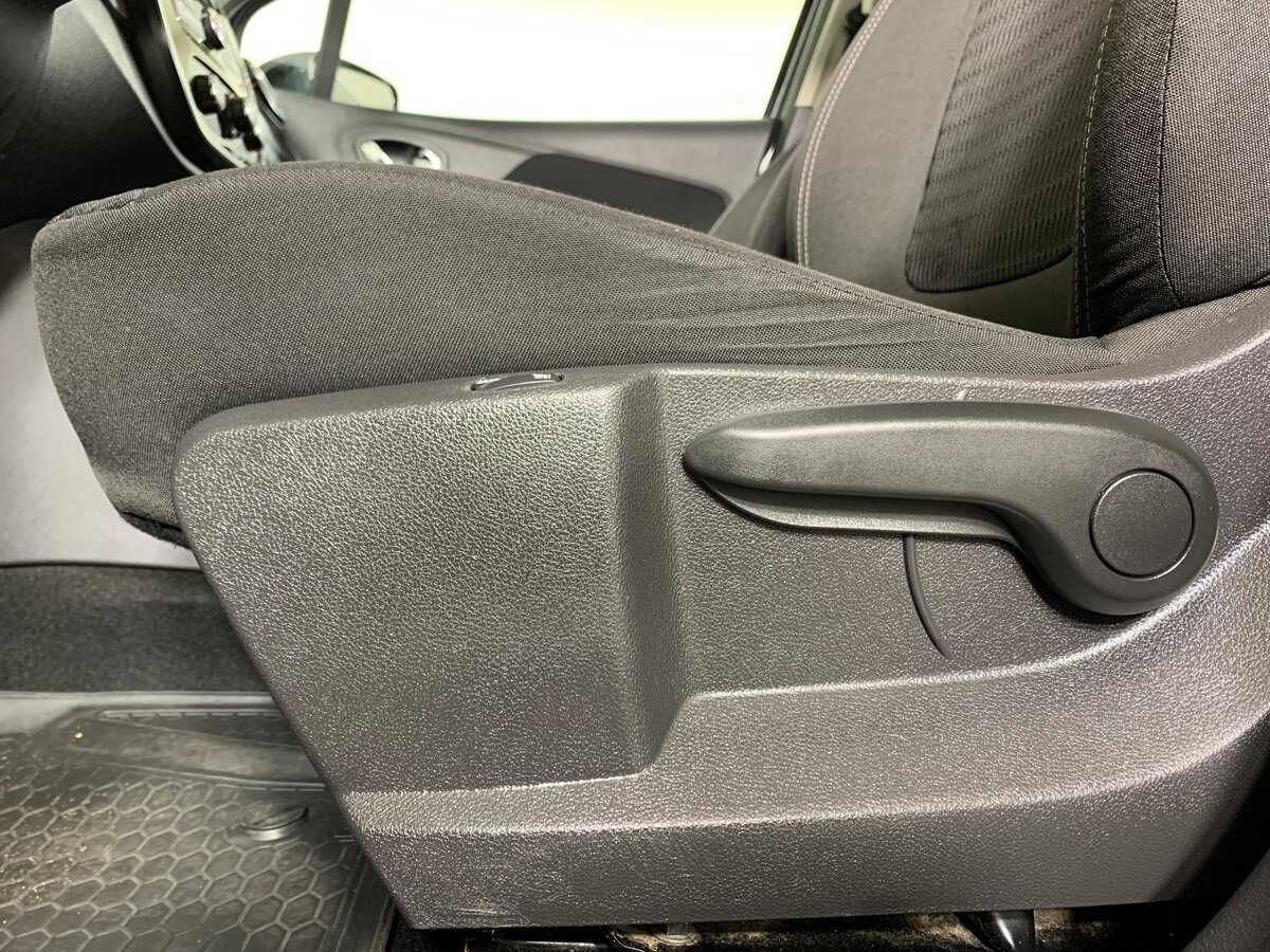 Б/У Рено Каптюр 2019 года. Фото: #16