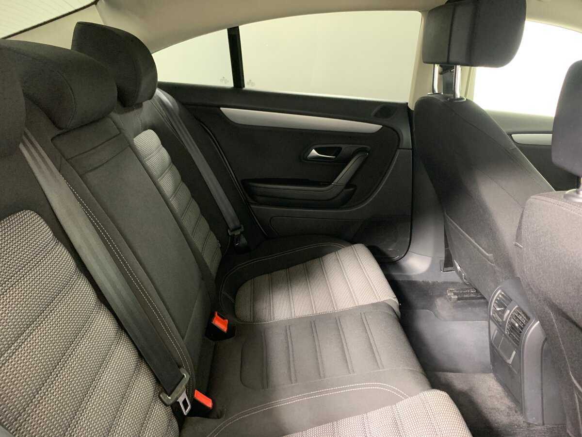 Б/У Фольксваген Пассат ЦЦ 2013 года. Фото: #17