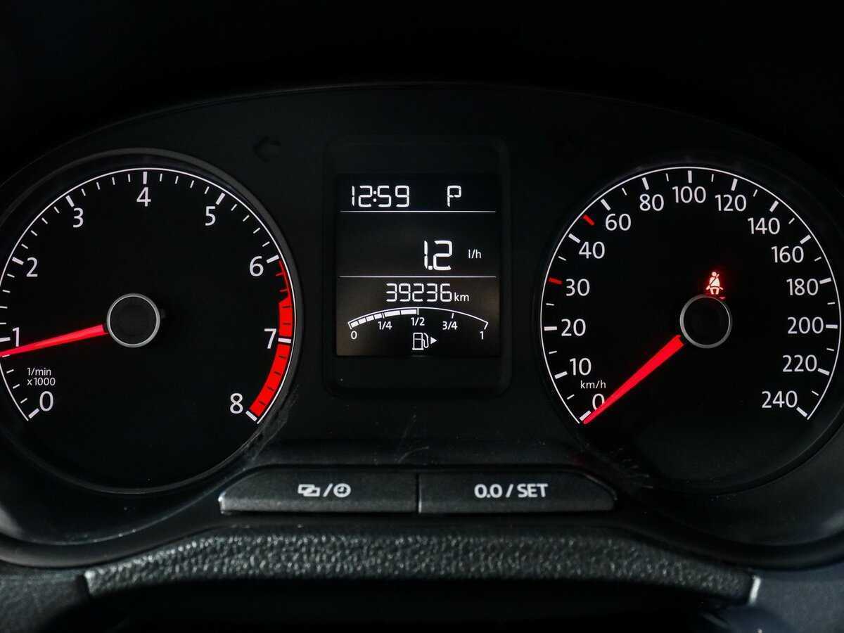 Б/У Фольксваген Поло 2019 года. Фото: #7