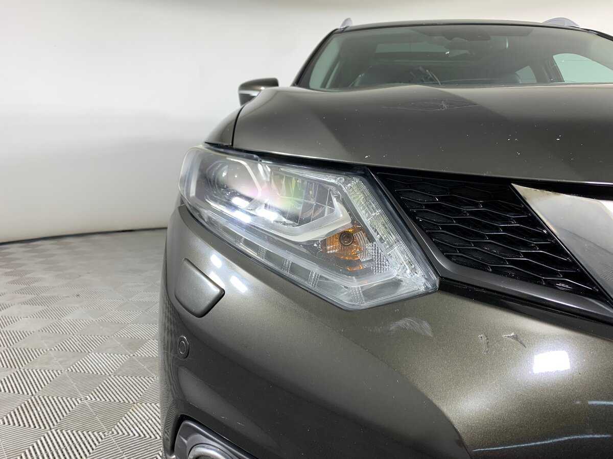 Б/У Ниссан Икс-Трейл 2016 года. Фото: #9