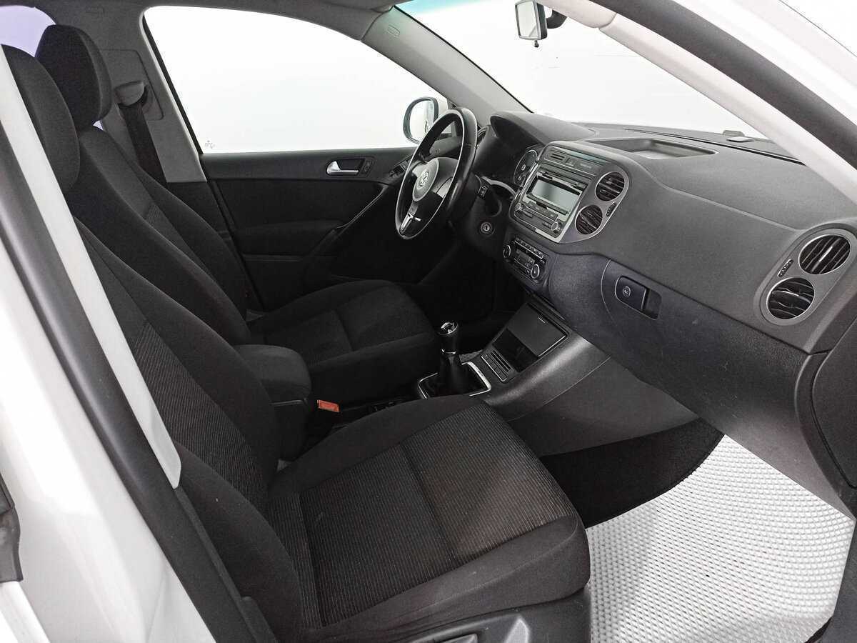 Б/У Фольксваген Тигуан 2013 года. Фото: #10