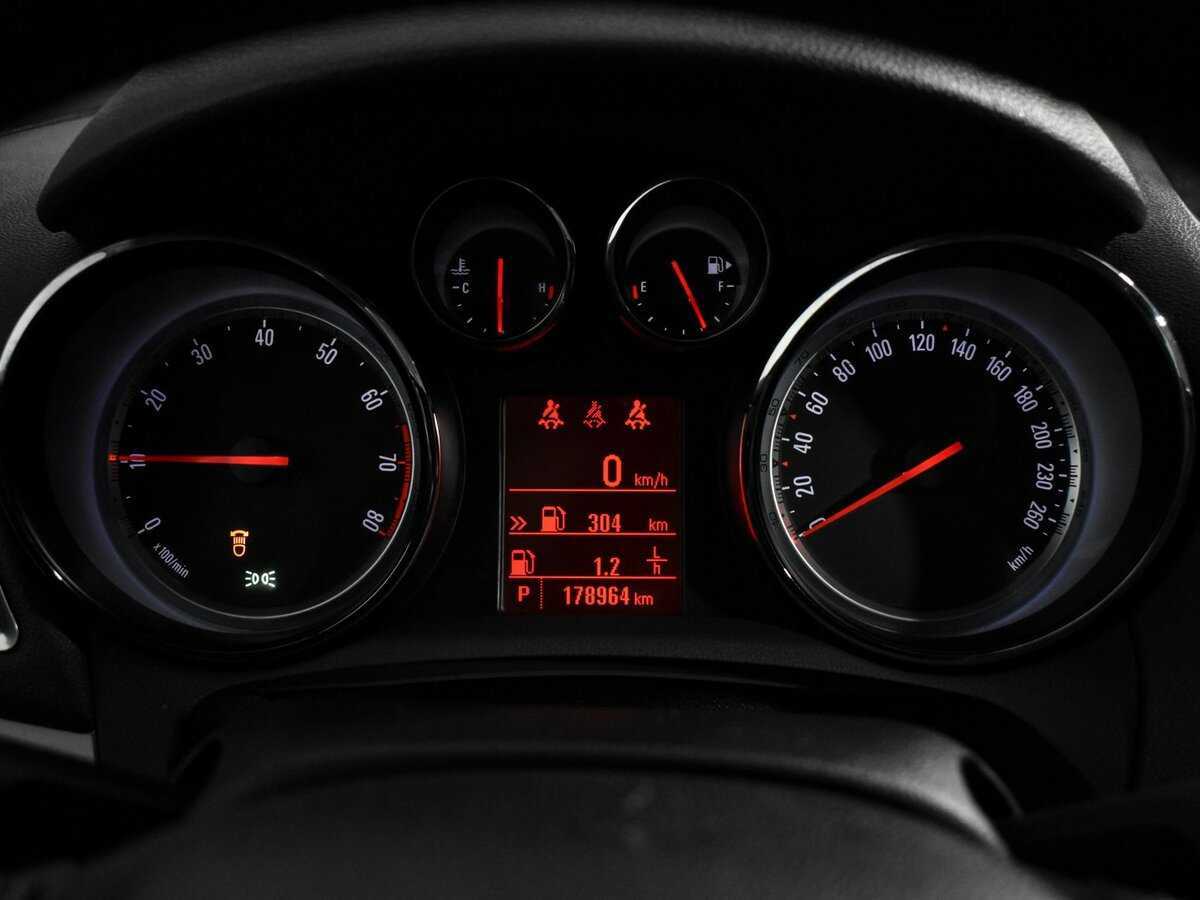 Б/У Опель Мокка 2013 года. Фото: #17