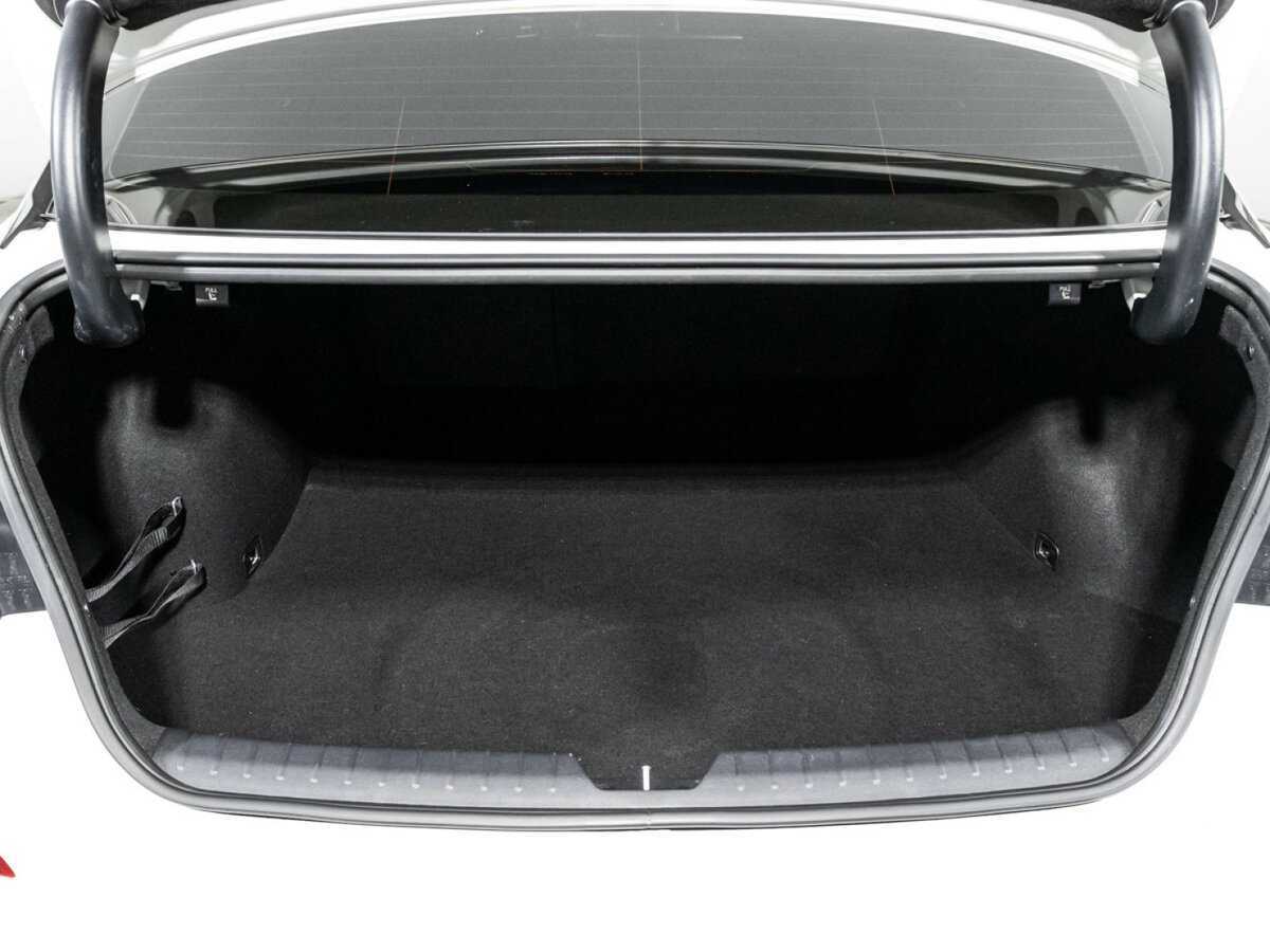 Б/У Киа Оптима 2020 года. Фото: #14