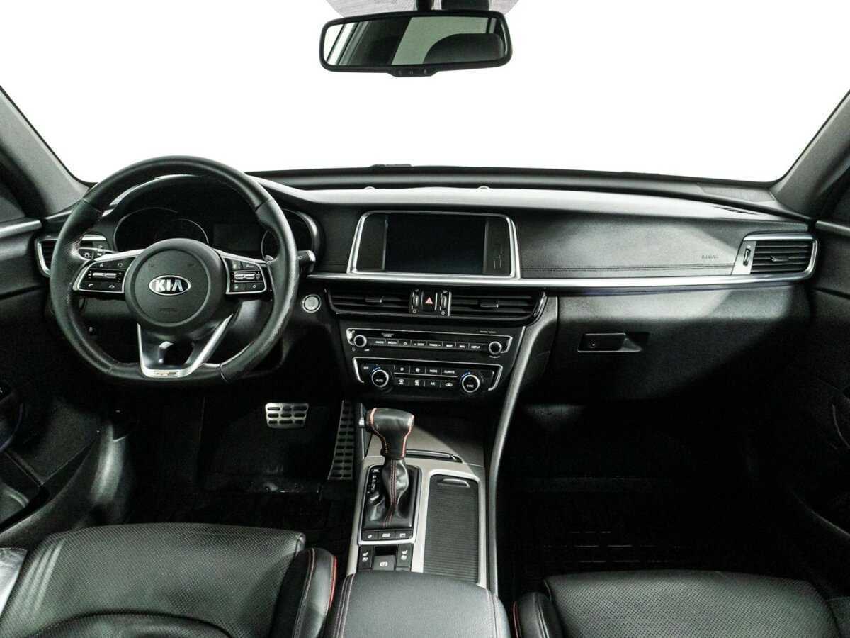 Б/У Киа Оптима 2018 года. Фото: #12