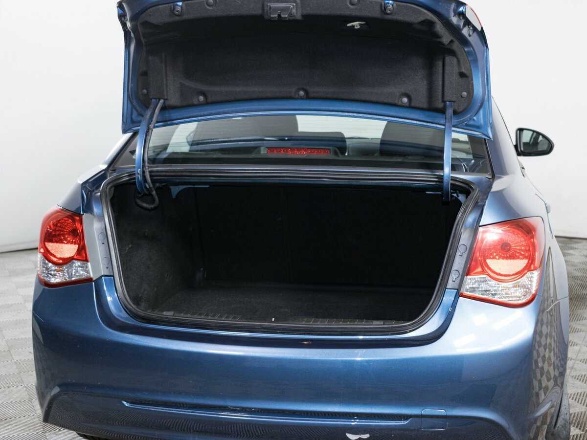 Б/У Шевроле Круз 2013 года. Фото: #6