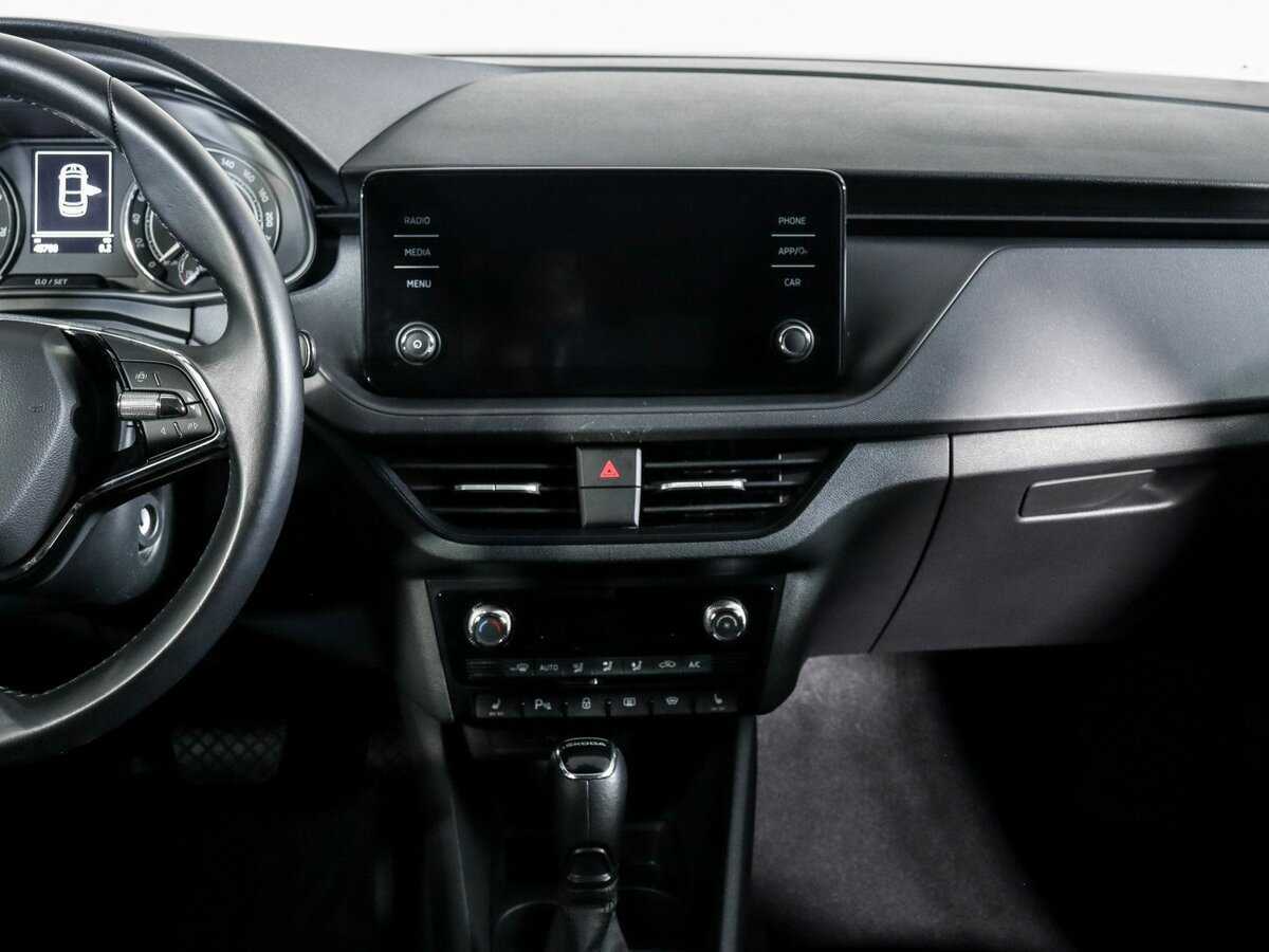 Б/У Шкода Рапид 2021 года. Фото: #12