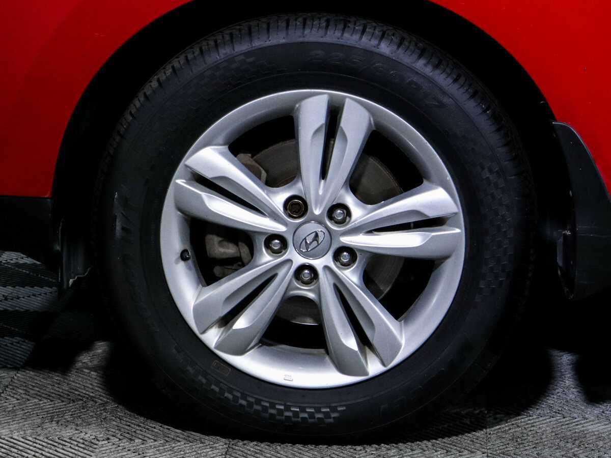 Б/У Хендай ай-икс35 2013 года. Фото: #14