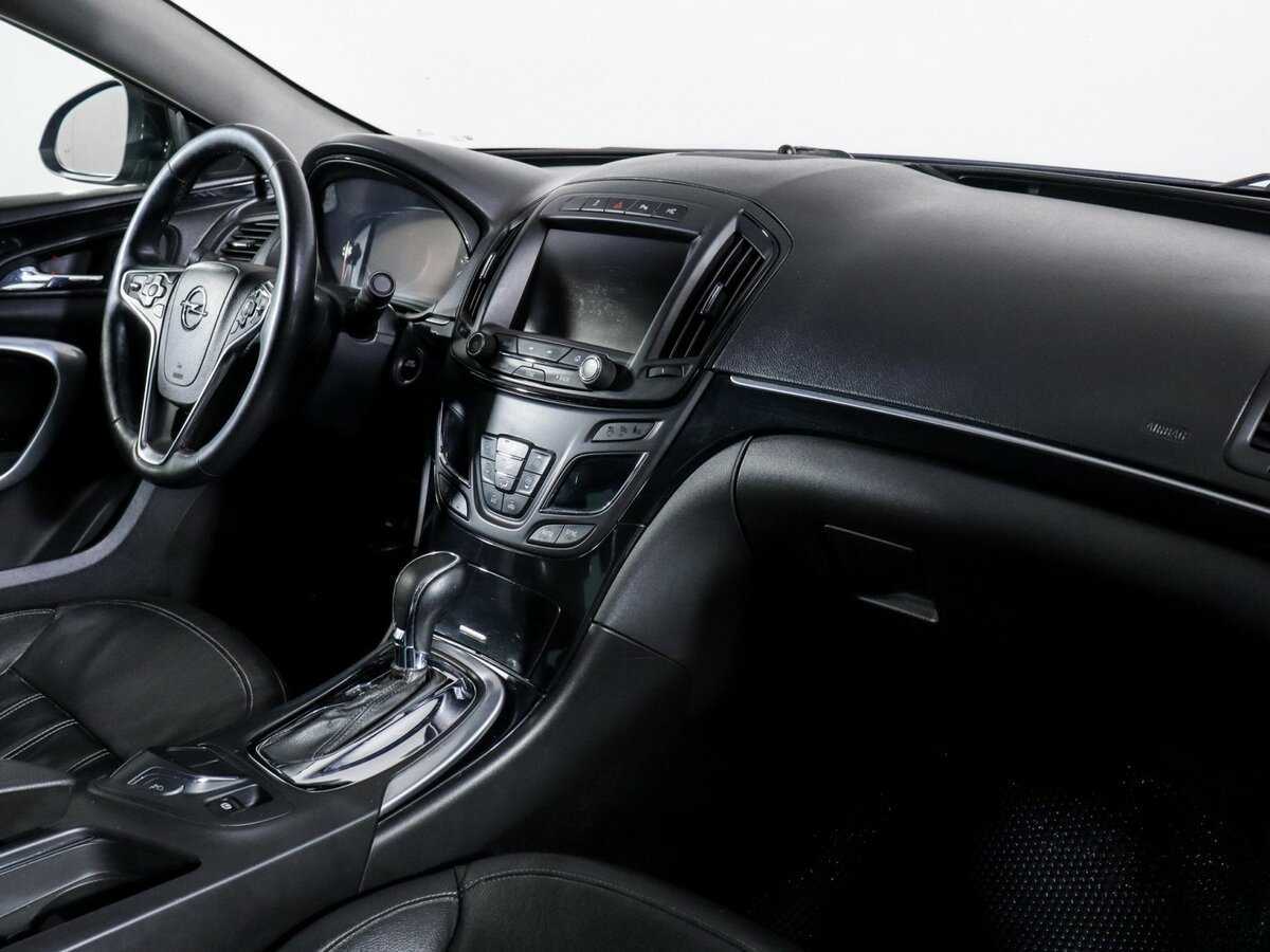 Б/У Опель Инсигния 2013 года. Фото: #8