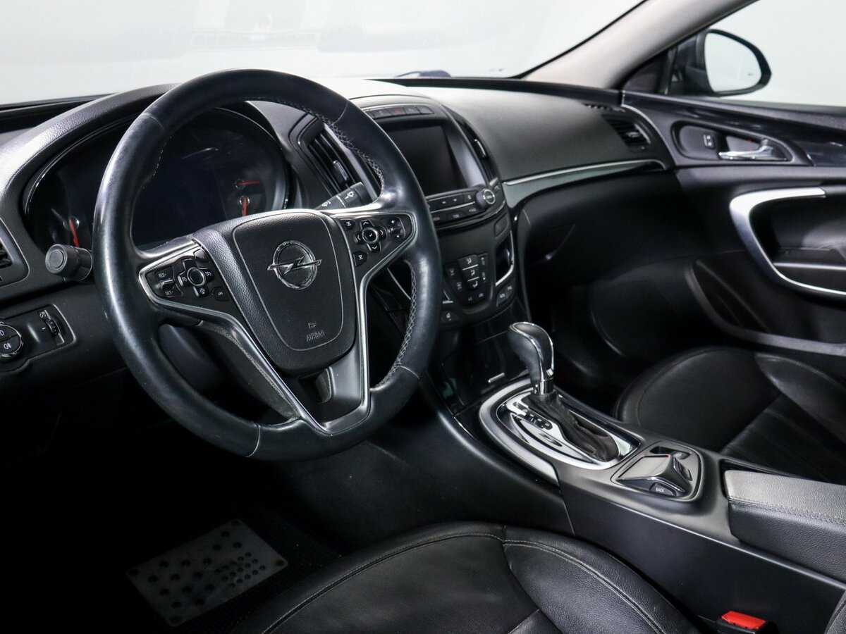 Б/У Опель Инсигния 2013 года. Фото: #13