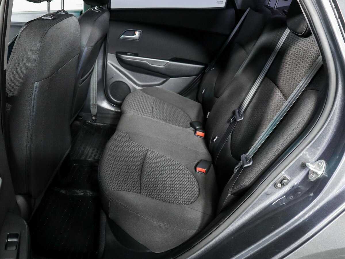 Б/У Киа Рио 2012 года. Фото: #5