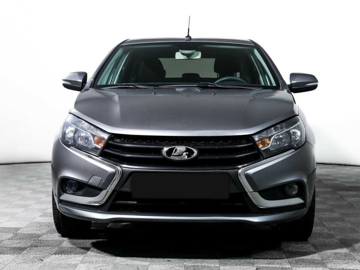 Б/У Лада (ВАЗ) Веста 2016 года. Фото: #1