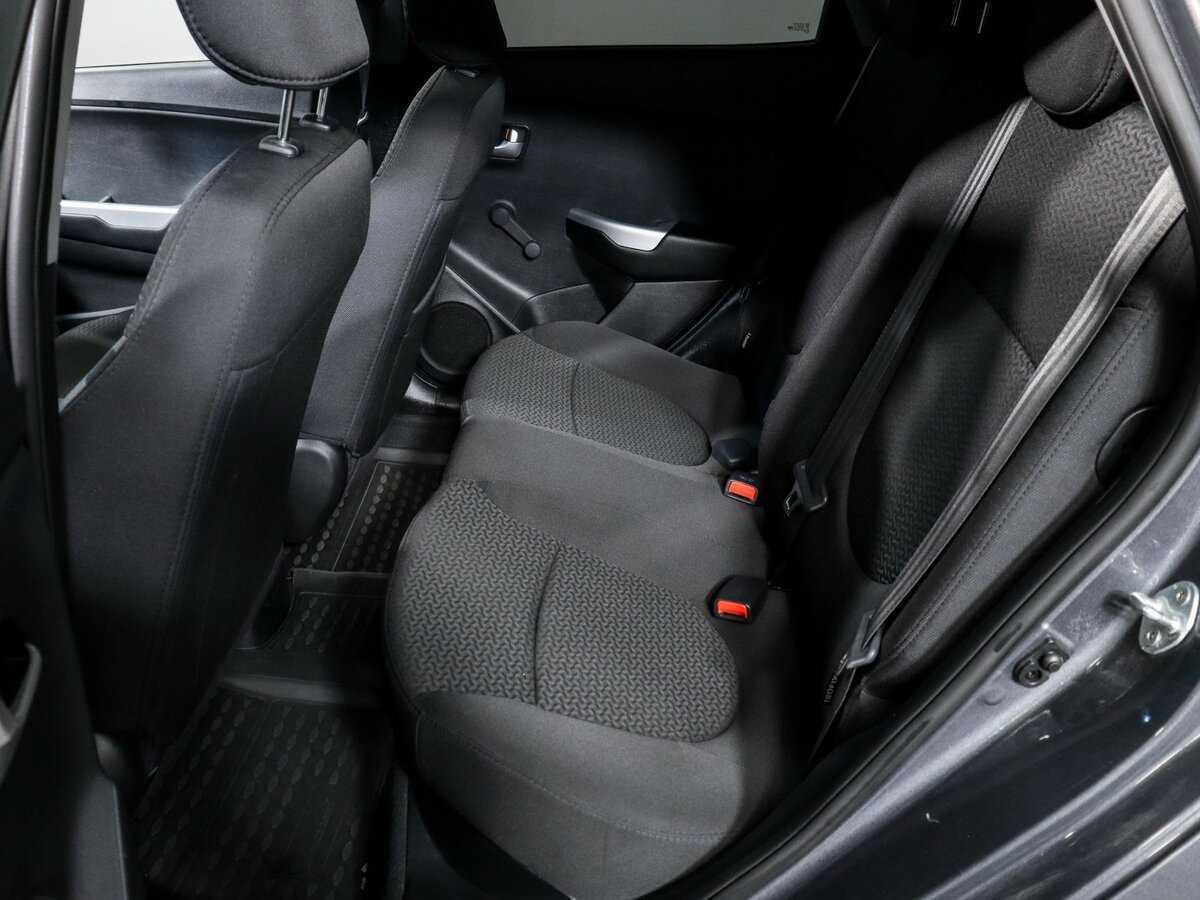 Б/У Киа Рио 2015 года. Фото: #6