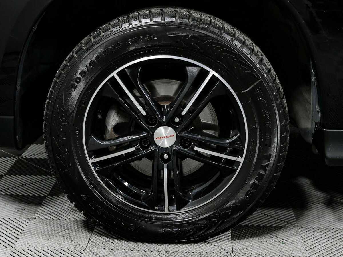 Б/У Митсубиши АС-Икс 2014 года. Фото: #13