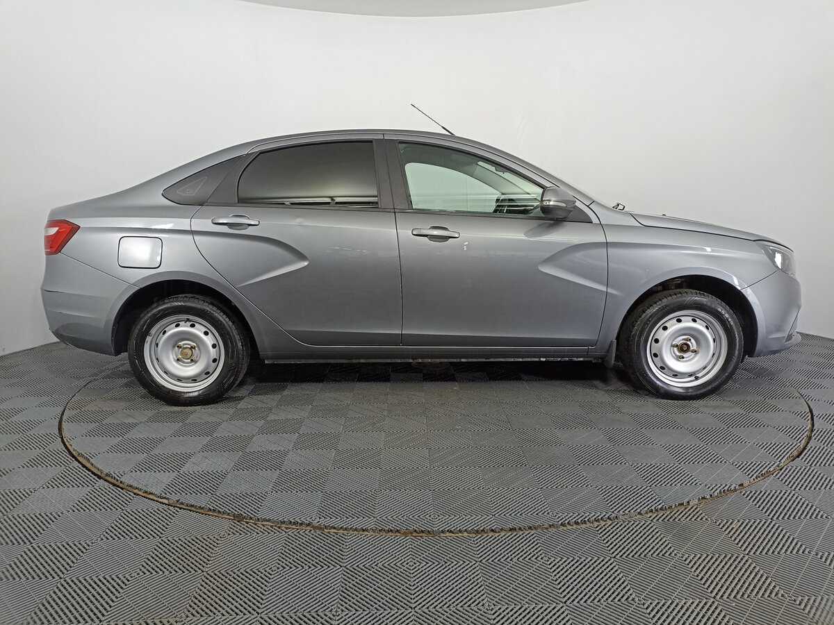 Б/У Лада (ВАЗ) Веста 2018 года. Фото: #3