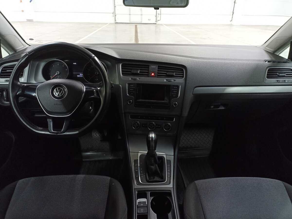 Б/У Фольксваген Гольф 2013 года. Фото: #13