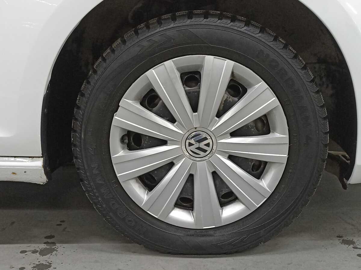 Б/У Фольксваген Гольф 2013 года. Фото: #17