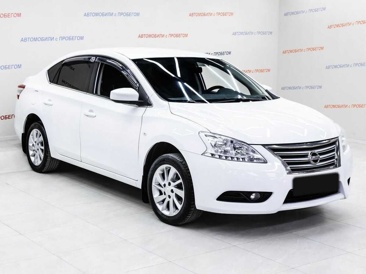 Б/У Ниссан Сентра 2016 года. Фото: #2
