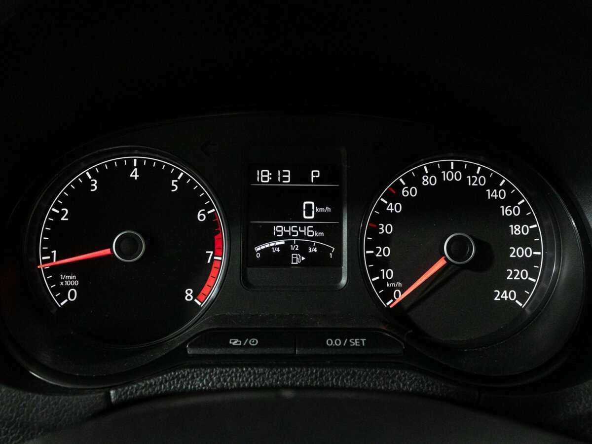 Б/У Фольксваген Поло 2016 года. Фото: #11