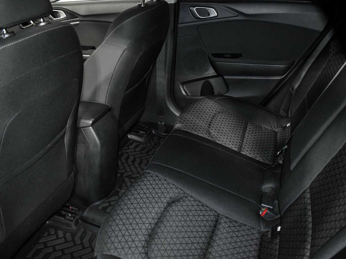 Б/У Киа Сид 2019 года. Фото: #11