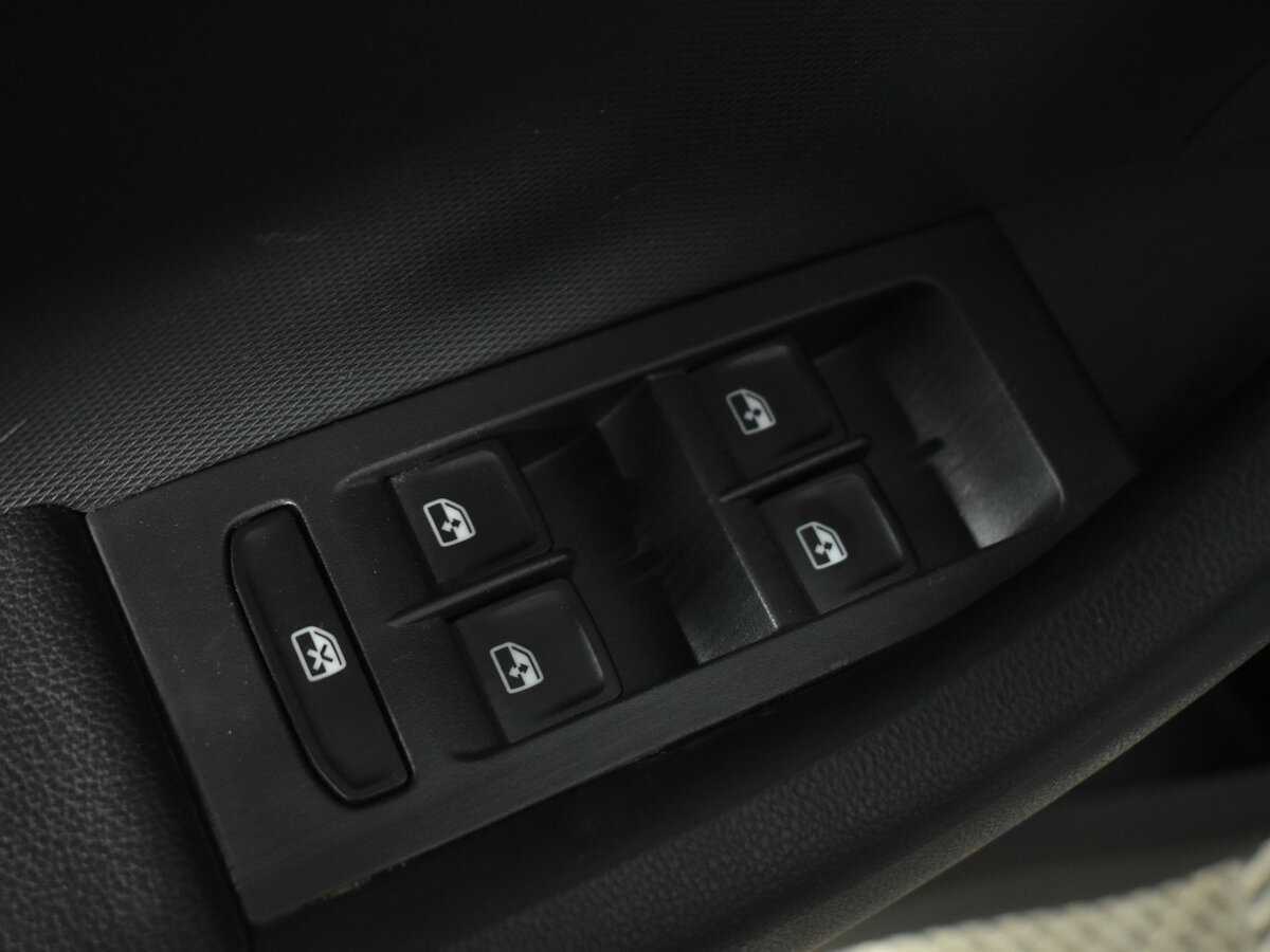 Б/У Шкода Рапид 2018 года. Фото: #18