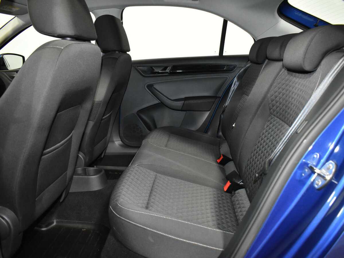 Б/У Шкода Рапид 2018 года. Фото: #19