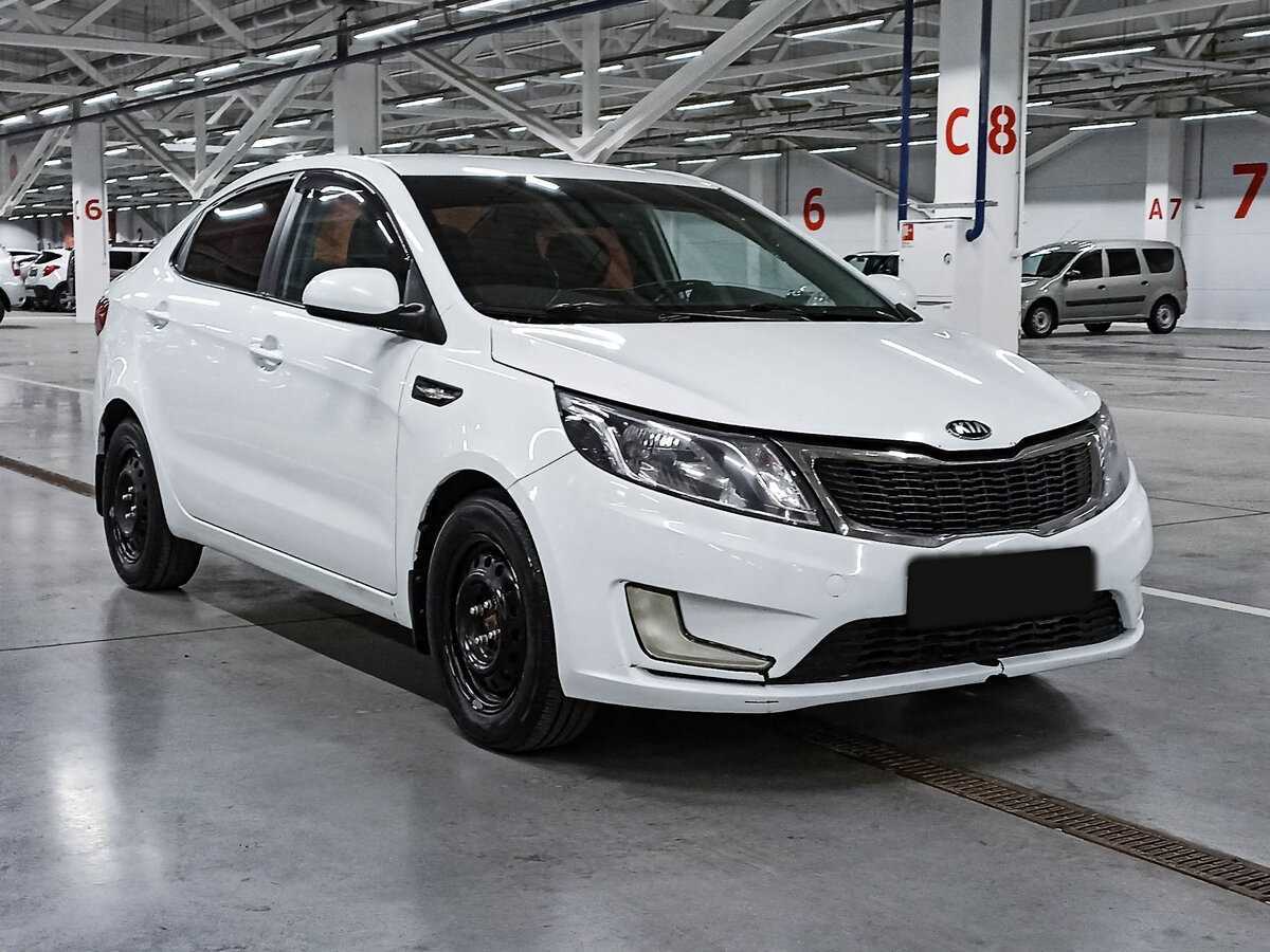 Б/У Киа Рио 2014 года. Фото: #2