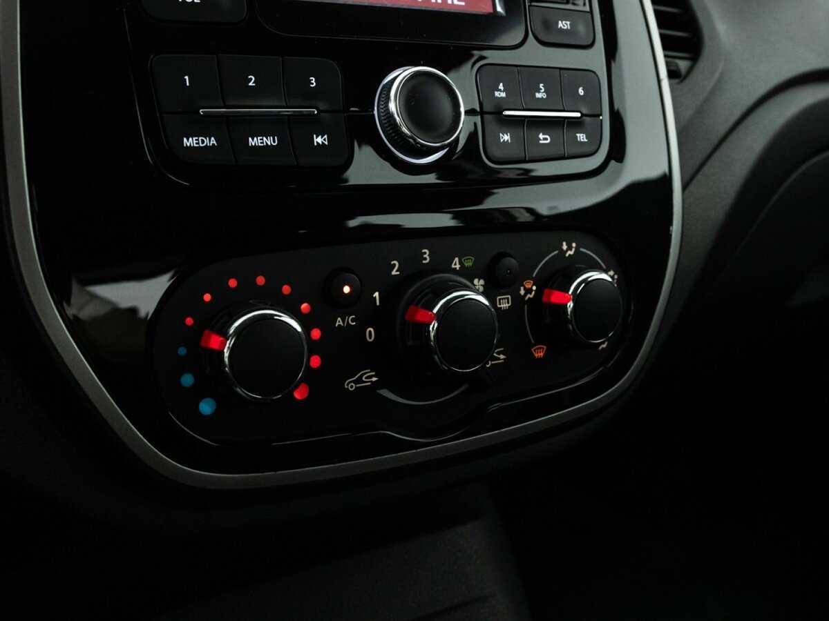 Б/У Рено Каптюр 2020 года. Фото: #15