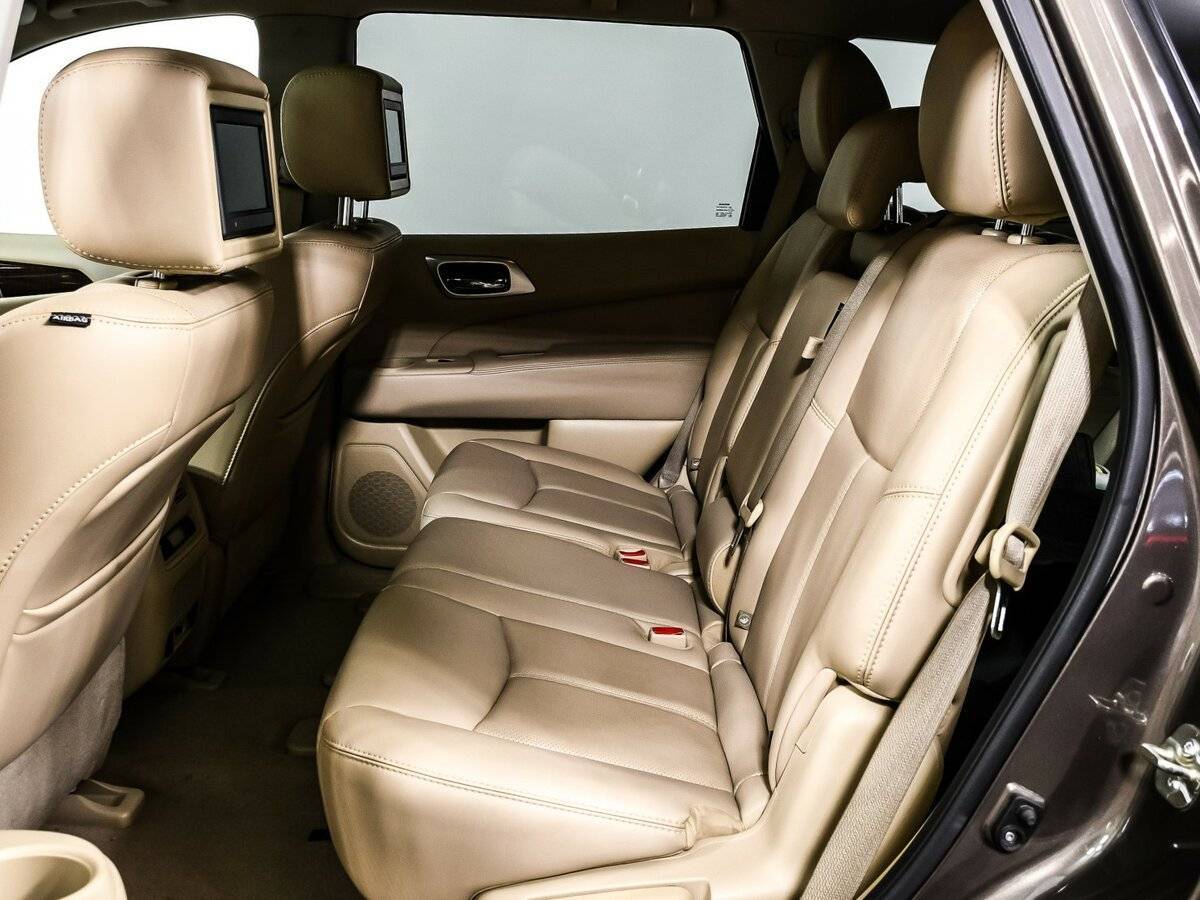 Б/У Ниссан Патфайндер 2014 года. Фото: #12