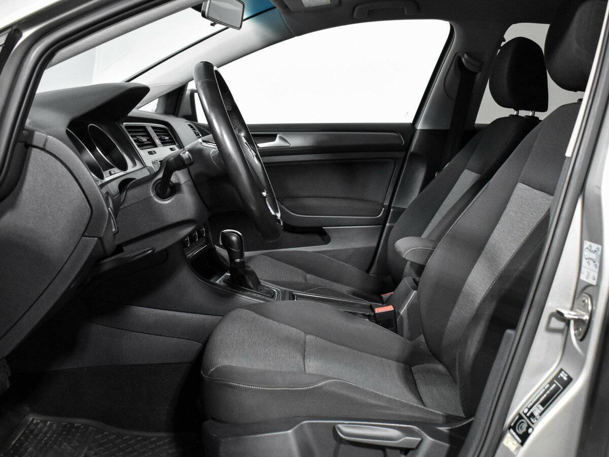 Б/У Фольксваген Гольф 2013 года. Фото: #9