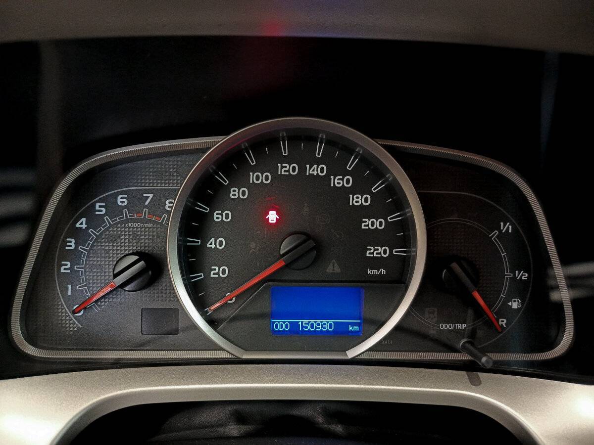 Б/У Тойота Рав4 2015 года. Фото: #12