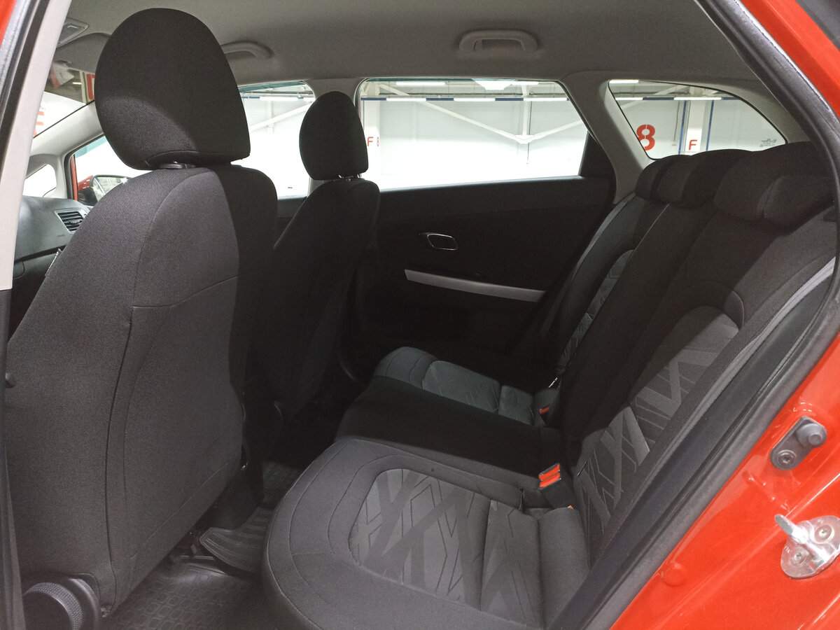 Б/У Киа Сид 2016 года. Фото: #11