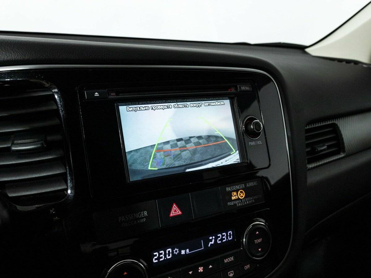 Б/У Митсубиши Оутлэндер 2012 года. Фото: #15