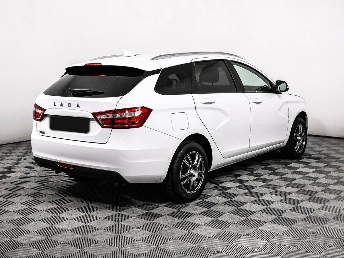 Б/У Лада (ВАЗ) Веста 2020 года. Фото: #4